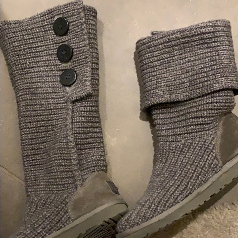 UGG boots - Picture 3 of 3